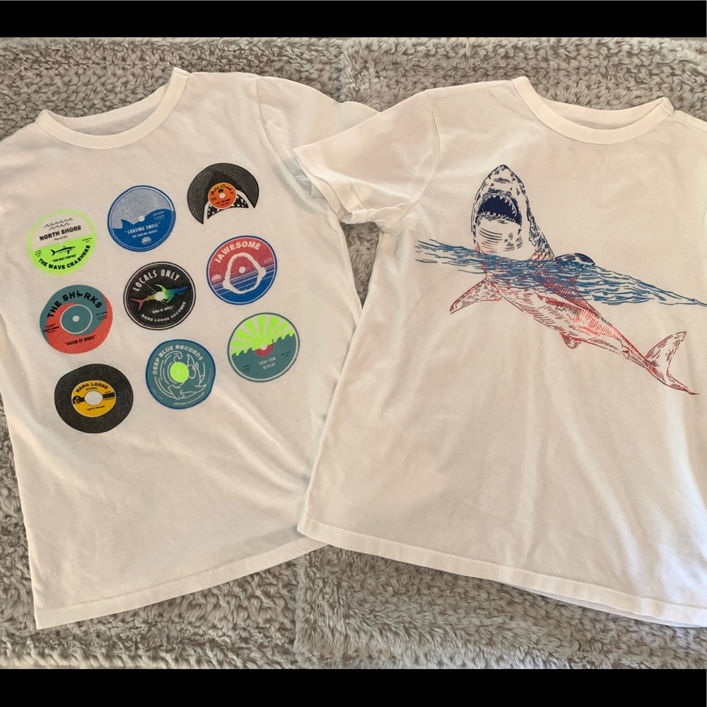 ⭐️3/$30⭐️ EUC Gap boys shark tee bundle